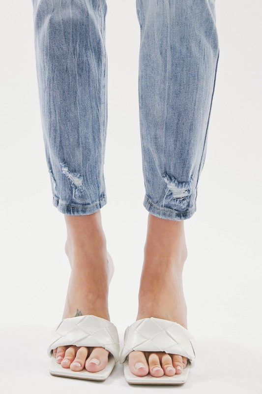 Ultra High-Rise Mom Jean