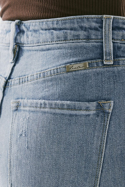 Ultra High-Rise Mom Jean