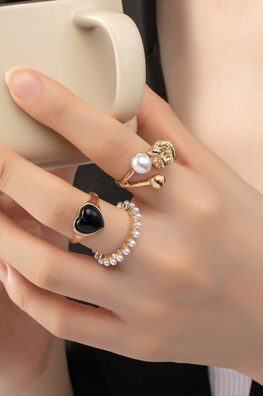 Pearl Ring Set