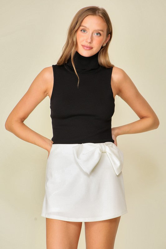 Sleeveless Turtleneck Top