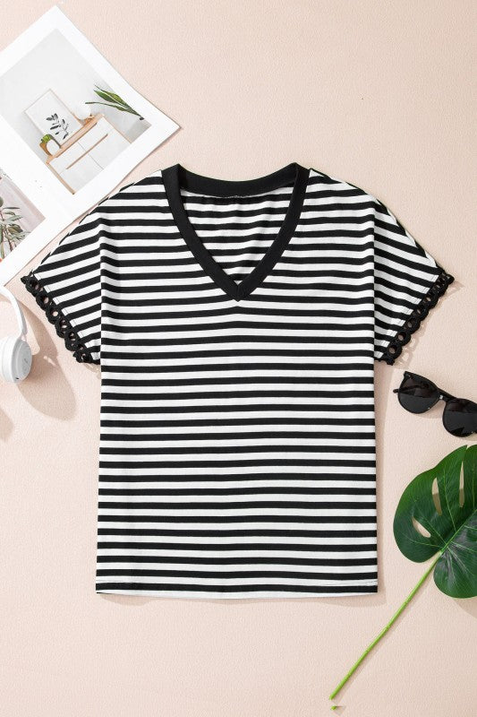 Scallop Edge Striped Tee Size XL