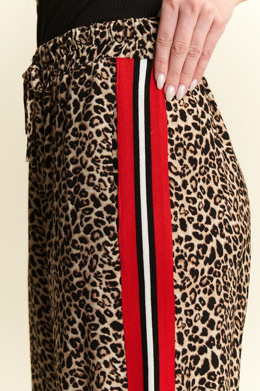 Contrast Leopard Pants